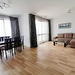 Cabacum Plaza Beach - High-speed Wifi Апартаменты Золотые Пески