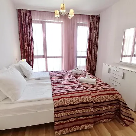 Apartment Cabacum Plaza Beach - High-speed Wifi Golden Sands