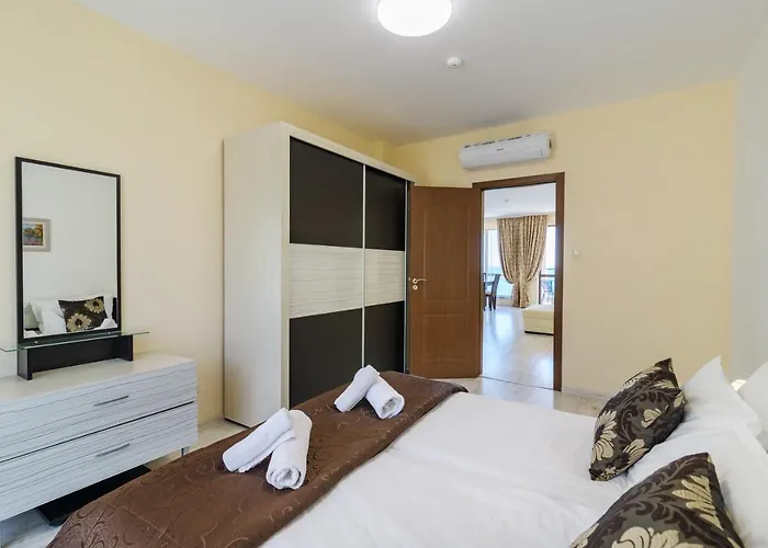 Cabacum Plaza Beach - High-speed Wifi *