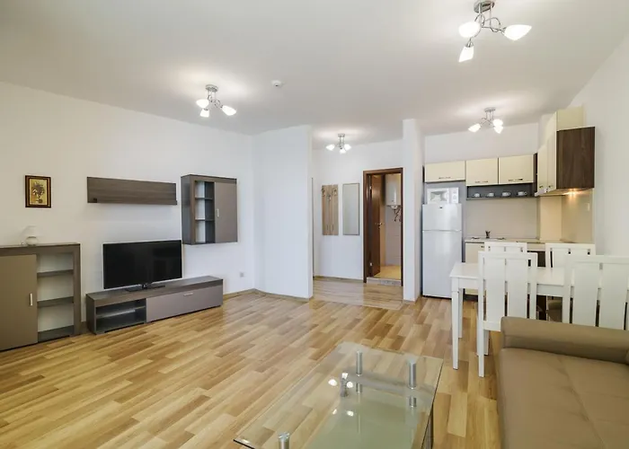 Cabacum Plaza Beach - High-speed Wifi * غولدن ساندز