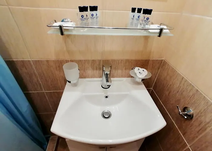 Cabacum Plaza Beach - High-speed Wifi غولدن ساندز