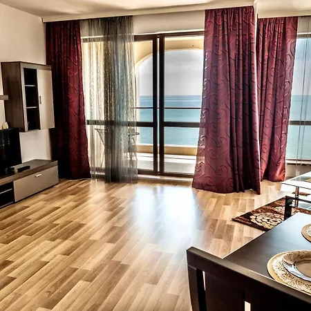 Cabacum Plaza Beach - High-speed Wifi Goudstrand