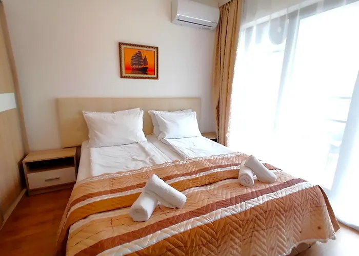 Apartment Cabacum Plaza Beach - High-speed Wifi Golden Sands